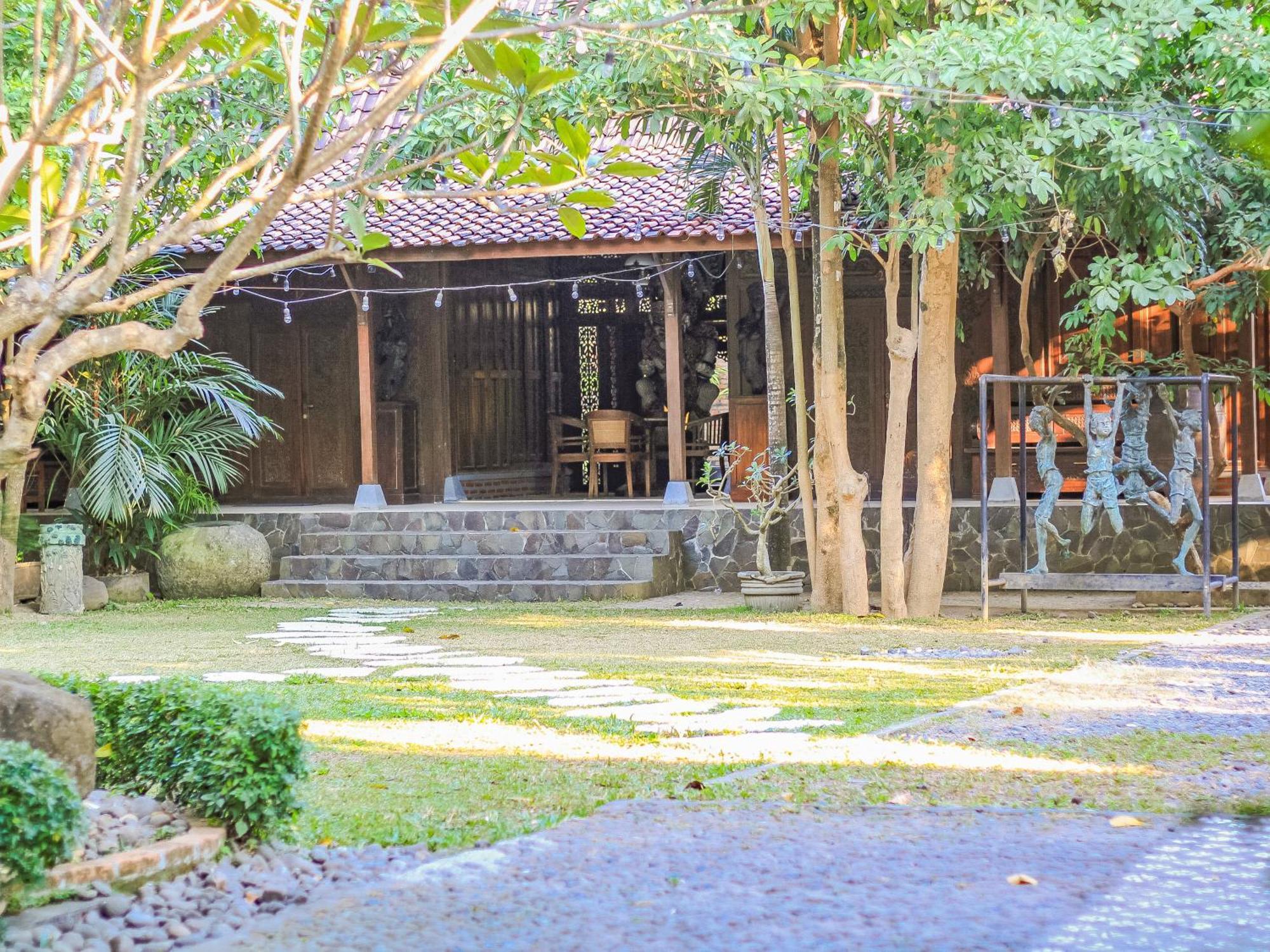 Pendhapa Art Space - PAS Limasan Homestay Prawirotaman Luaran gambar