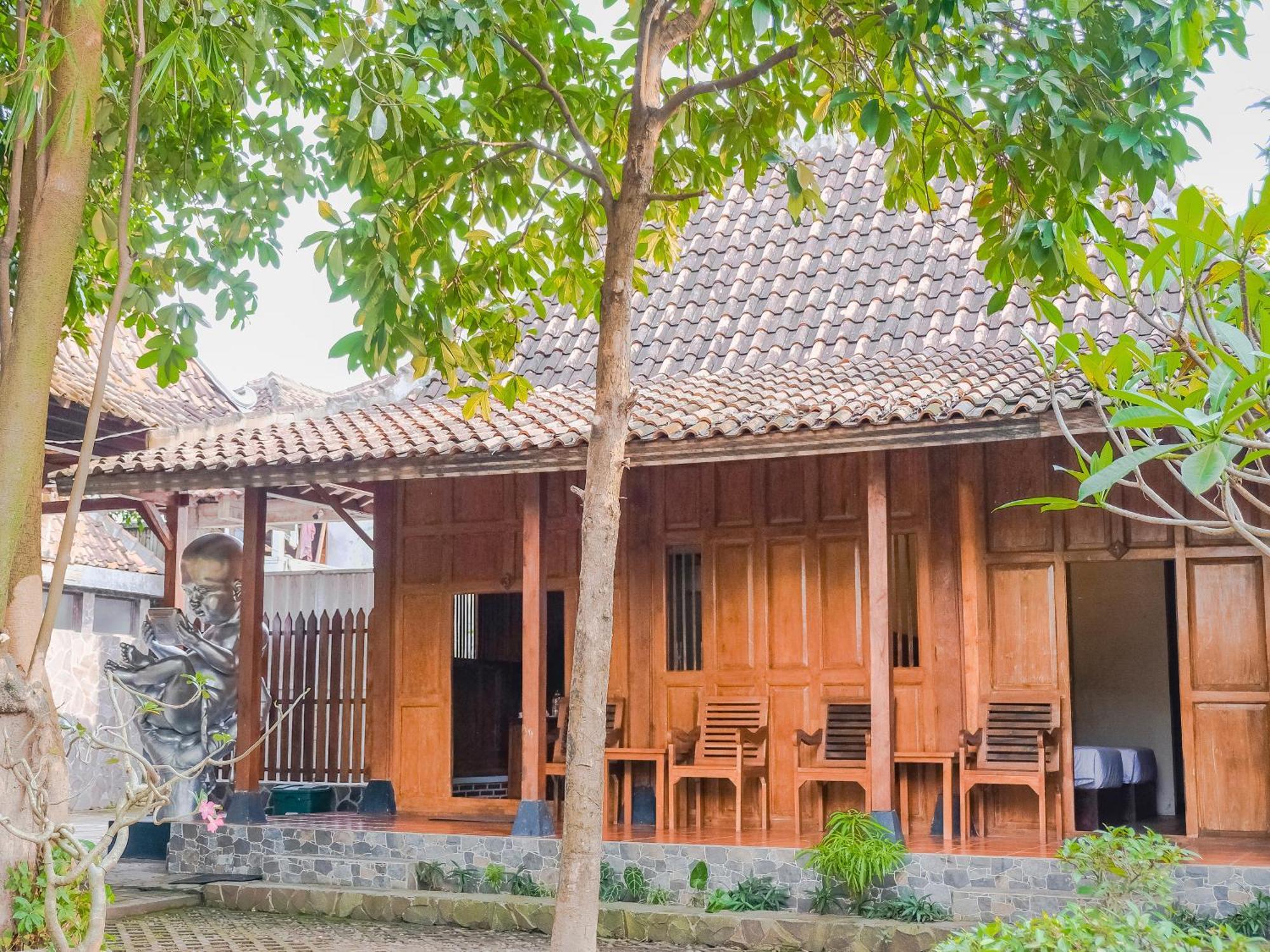 Pendhapa Art Space - PAS Limasan Homestay Prawirotaman Luaran gambar